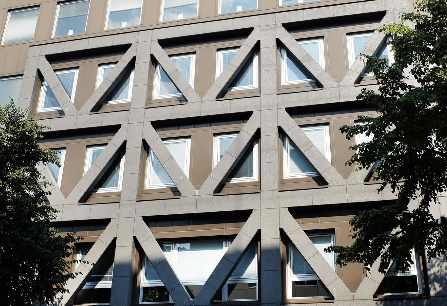 熊本地震から10年、日本で追悼行